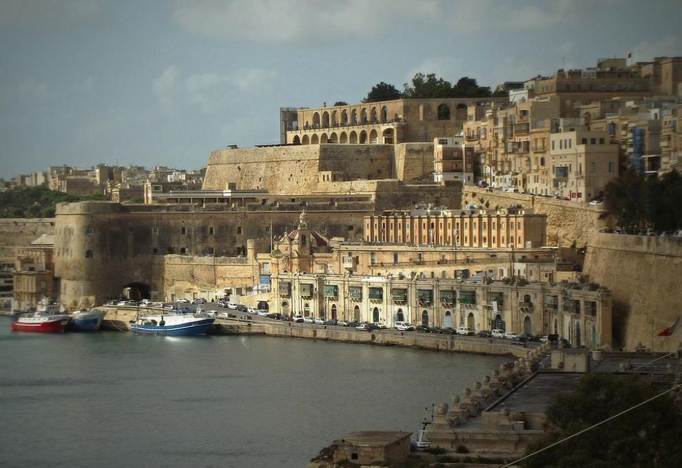 Grand Harbour ve Vallettě - Cestovinky.cz