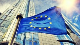 Evropská komise pod palbou kritiky: Utajování plánů na prolomení šifer